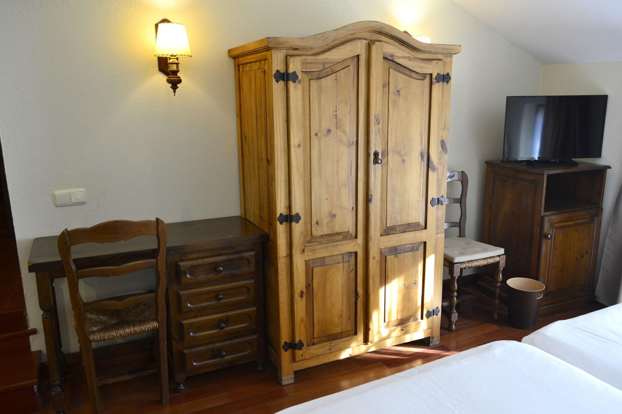 Hotel Alda Via Leon Ngoại thất bức ảnh