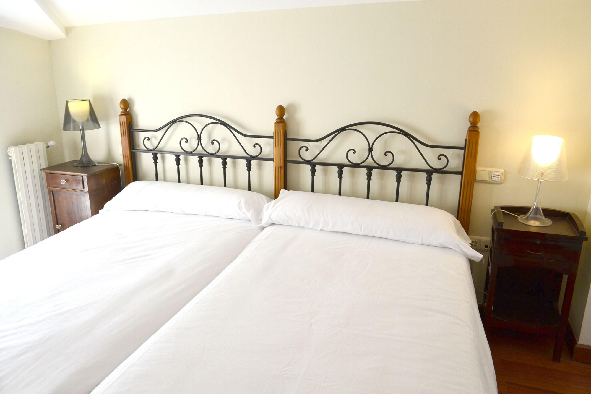 Hotel Alda Via Leon Ngoại thất bức ảnh