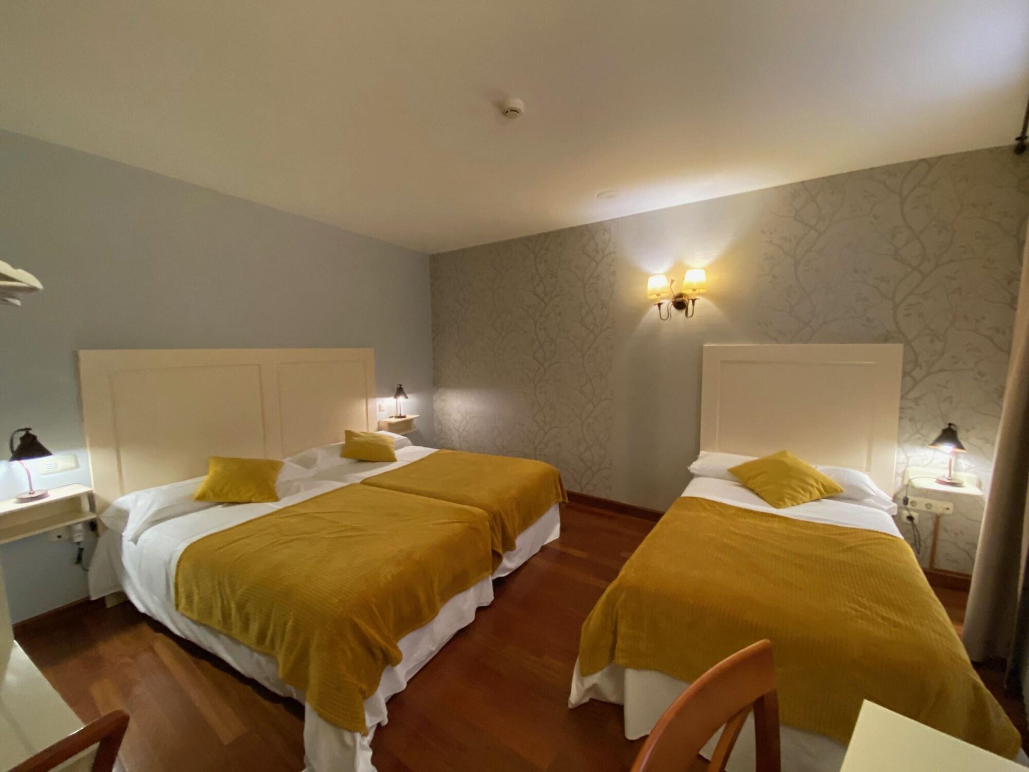 Hotel Alda Via Leon Ngoại thất bức ảnh
