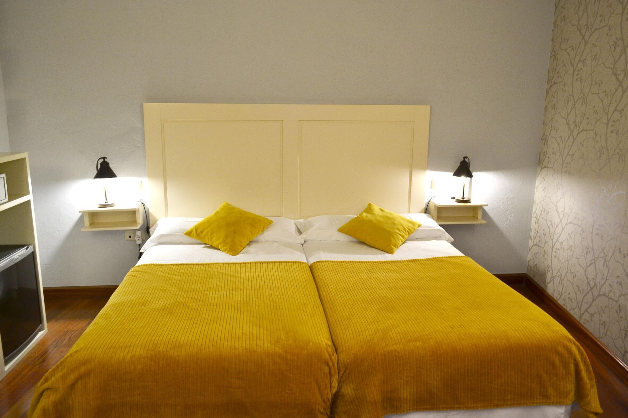 Hotel Alda Via Leon Ngoại thất bức ảnh