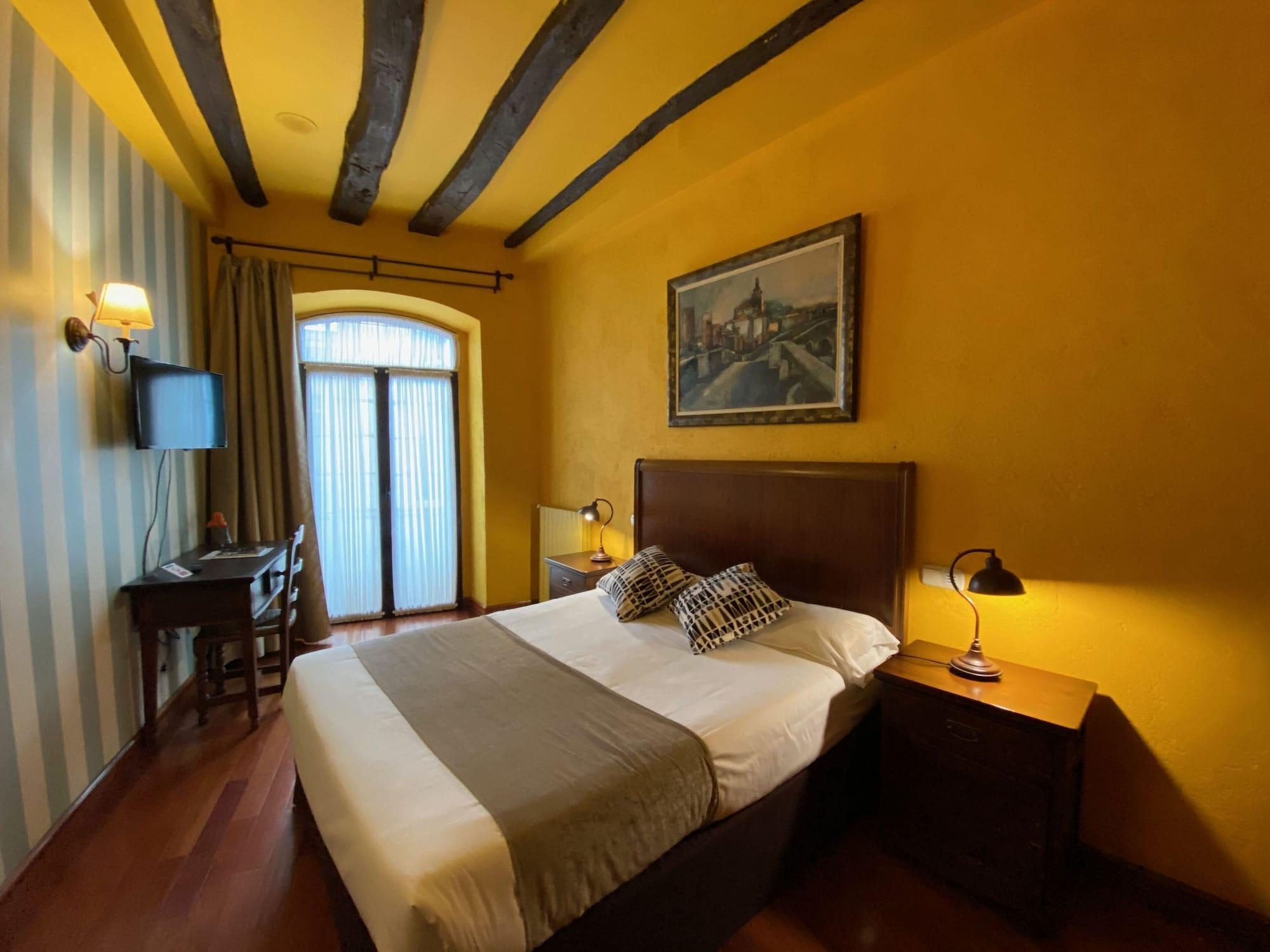 Hotel Alda Via Leon Ngoại thất bức ảnh