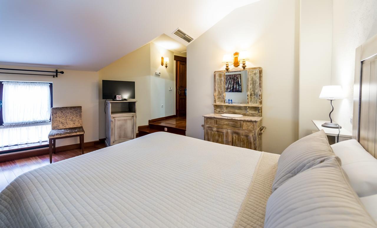 Hotel Alda Via Leon Ngoại thất bức ảnh