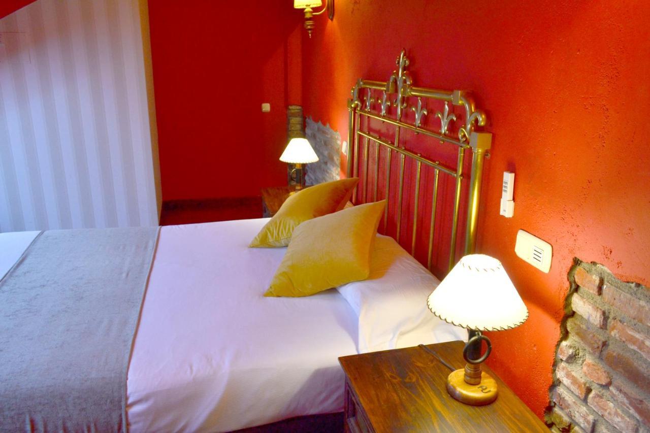 Hotel Alda Via Leon Ngoại thất bức ảnh