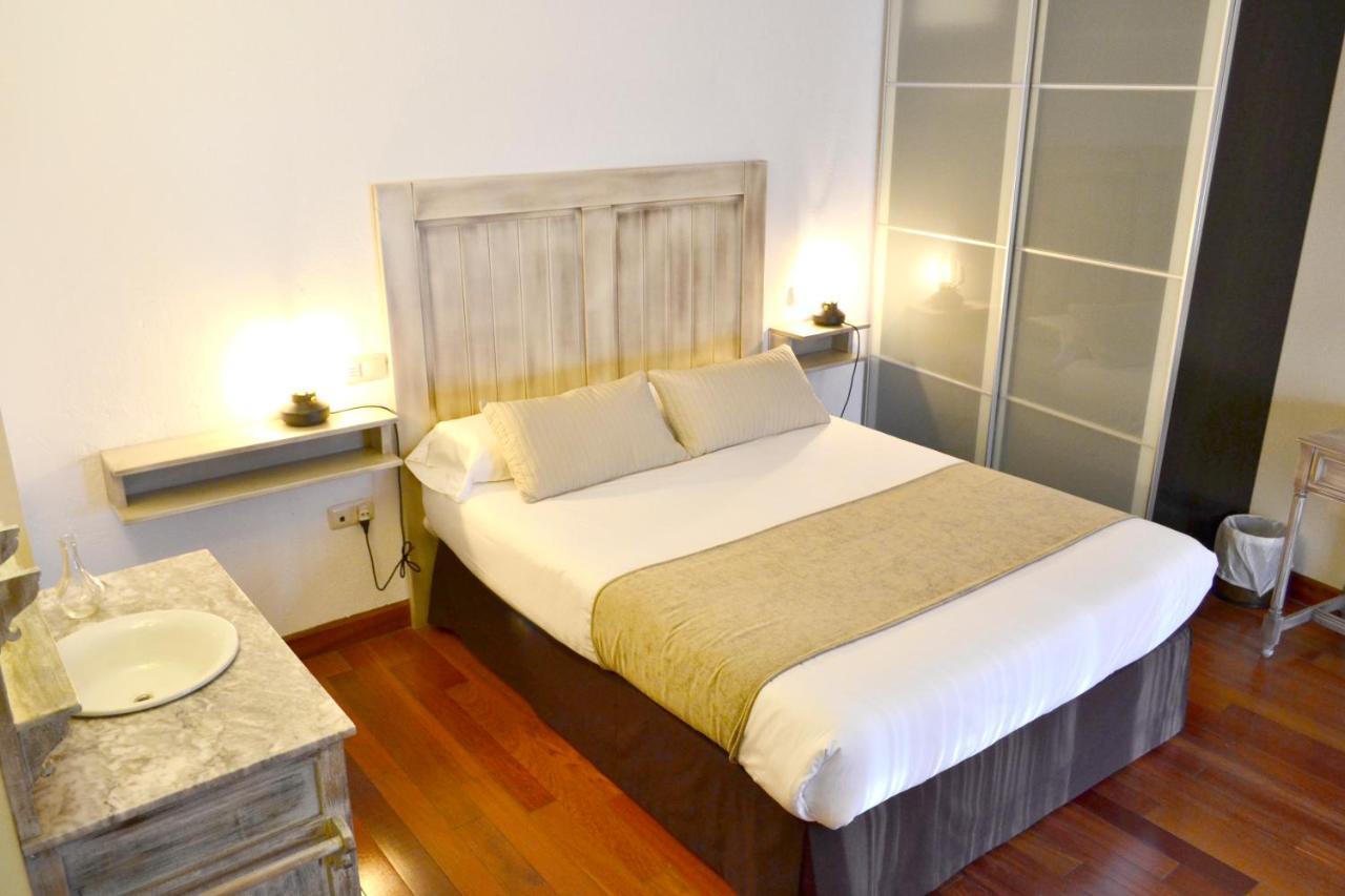 Hotel Alda Via Leon Ngoại thất bức ảnh
