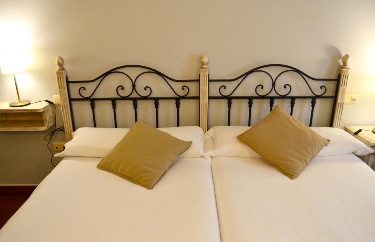 Hotel Alda Via Leon Ngoại thất bức ảnh