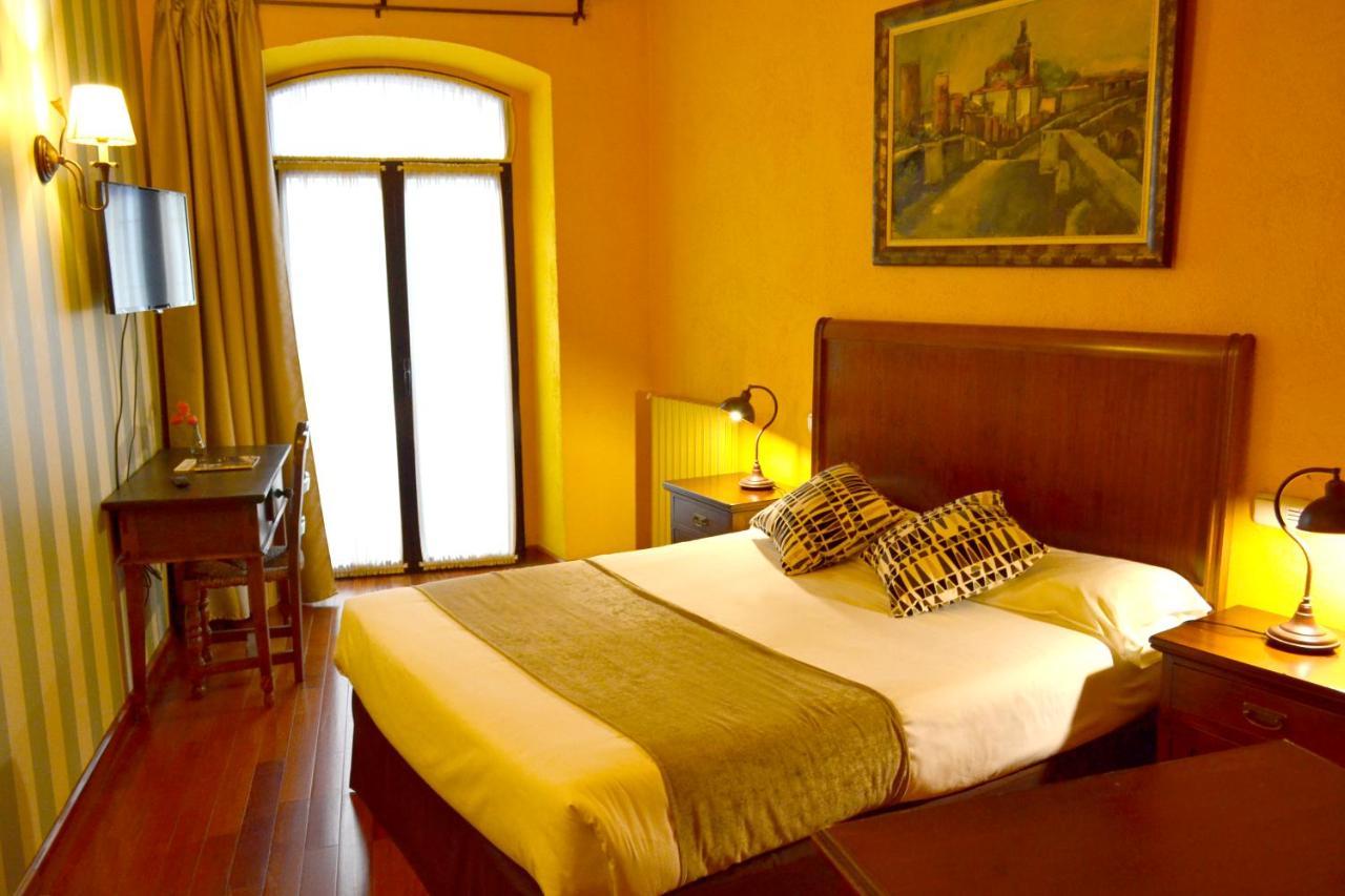 Hotel Alda Via Leon Ngoại thất bức ảnh